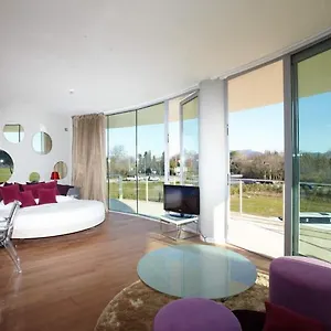 5* Otel Tower Plaza